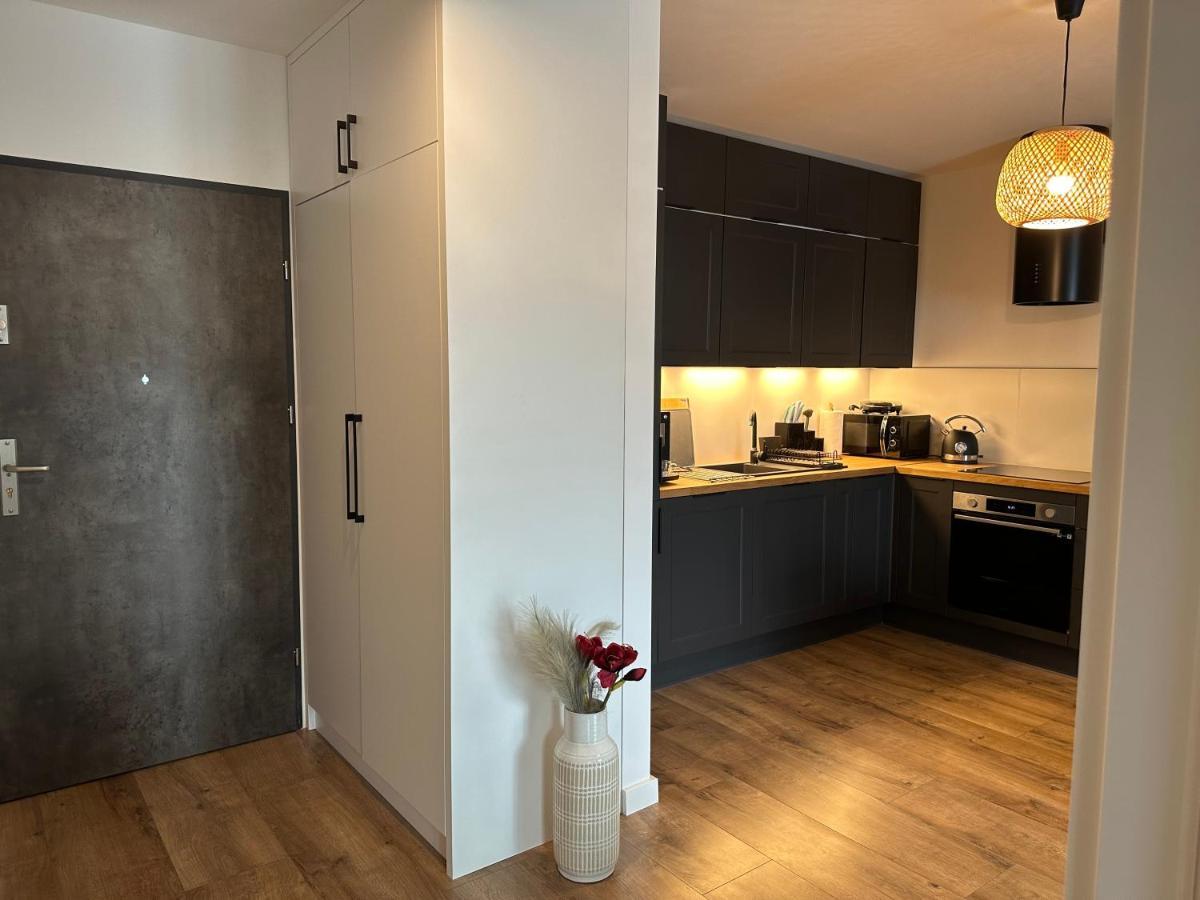 Apartament 28 W Dolinie Baryczy - 5D Apartamenty Milicz Extérieur photo