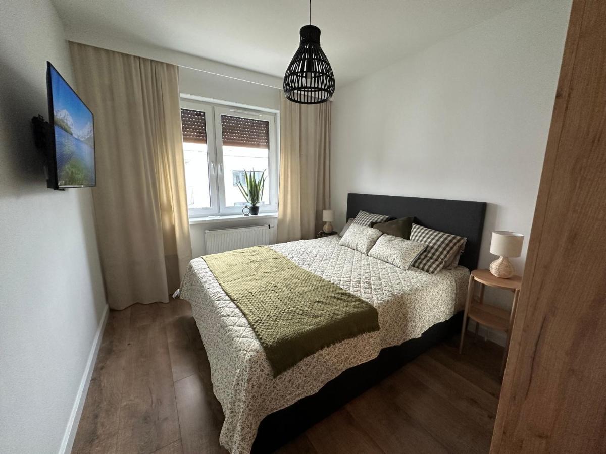 Apartament 28 W Dolinie Baryczy - 5D Apartamenty Milicz Extérieur photo